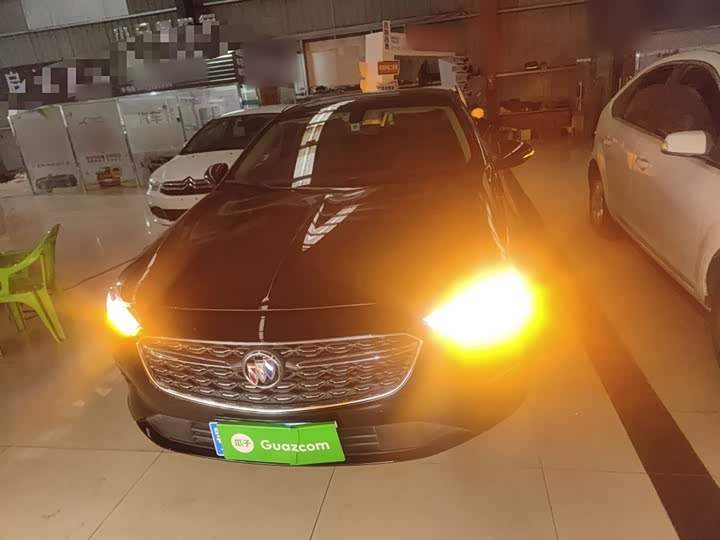 Фото 3 - Buick Regal