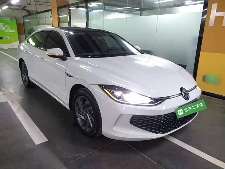 Фото 4 - Volkswagen Lamando L