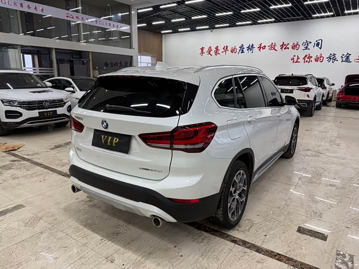 Фото 5 - BMW X1