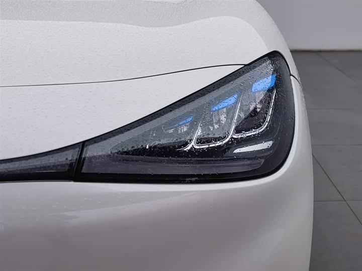 Фото 7 - Smart #1