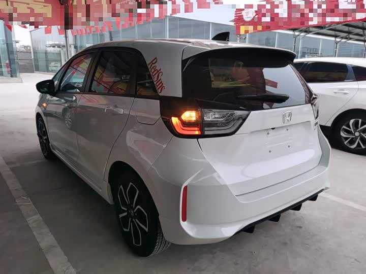 Фото 5 - Honda Life