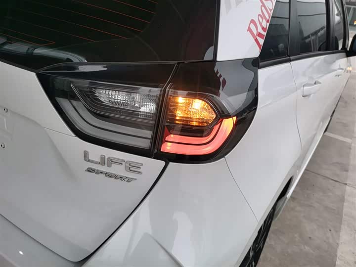 Фото 8 - Honda Life