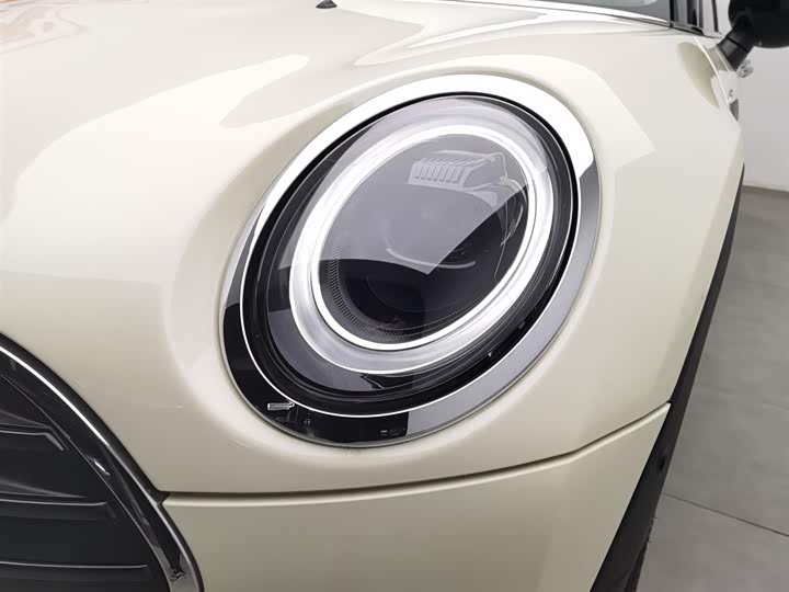 Фото 7 - Mini Clubman