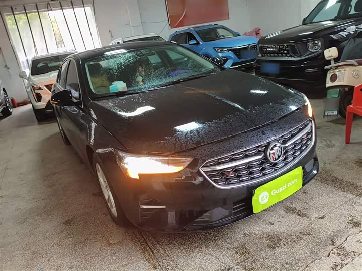 Фото 4 - Buick Regal