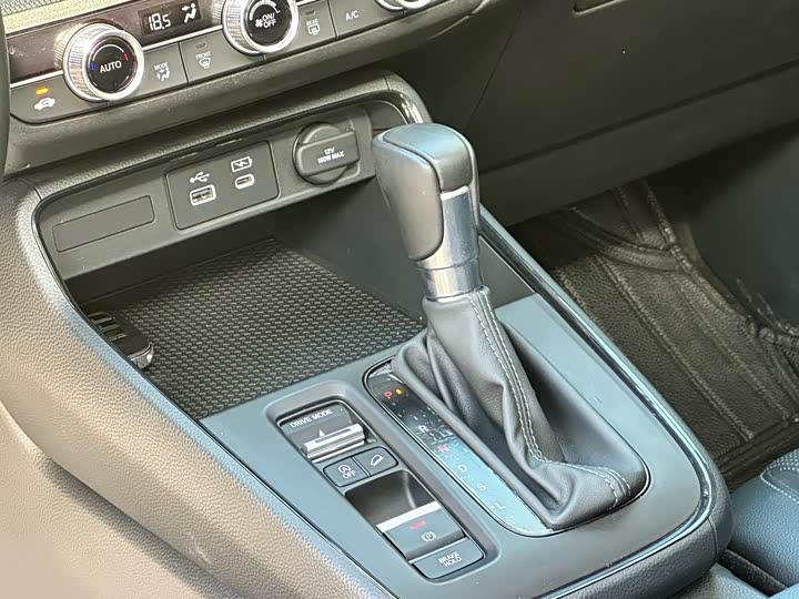 Фото 9 - Honda Breeze