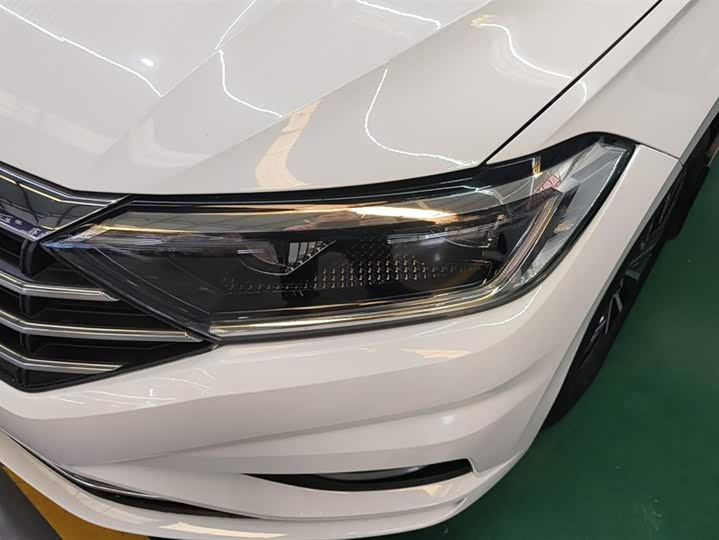 Фото 5 - Volkswagen Sagitar L