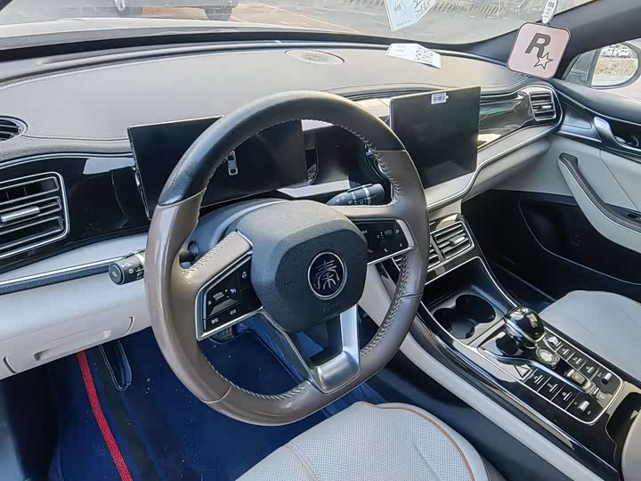 Фото 9 - BYD Qin Plus