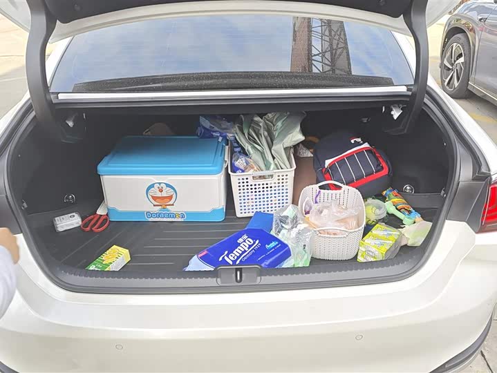 Фото 4 - Lexus ES