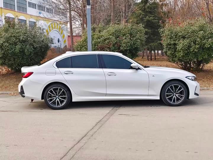 Фото 7 - BMW 3 Series