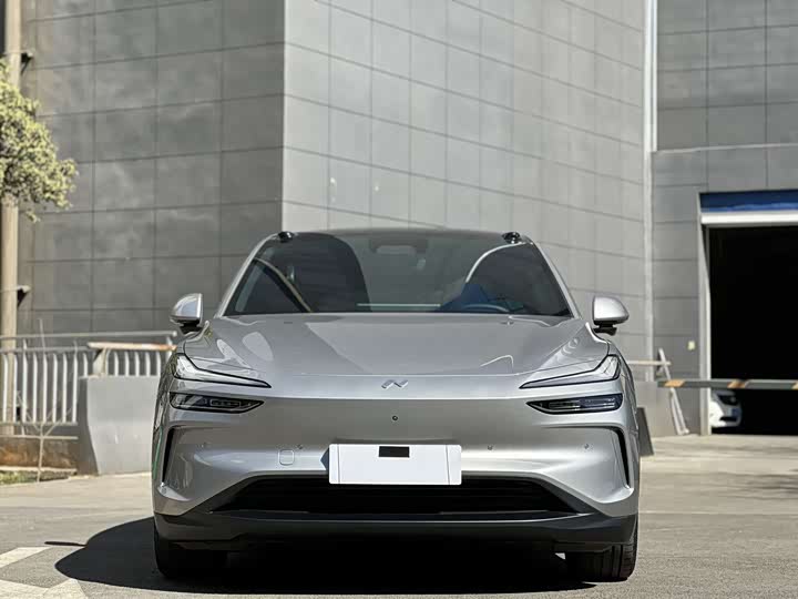 Фото 2 - Nio Onvo L60