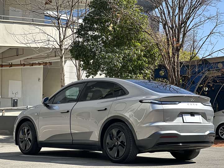 Фото 6 - Nio Onvo L60