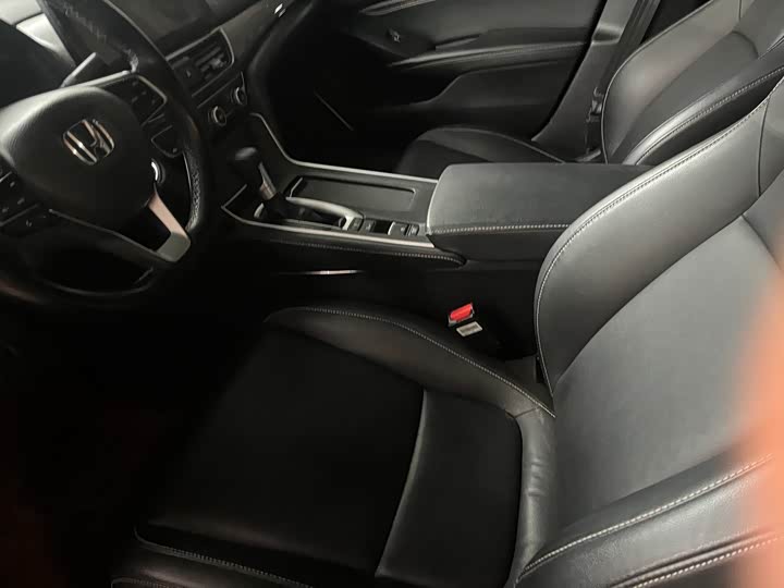 Фото 9 - Honda Inspire