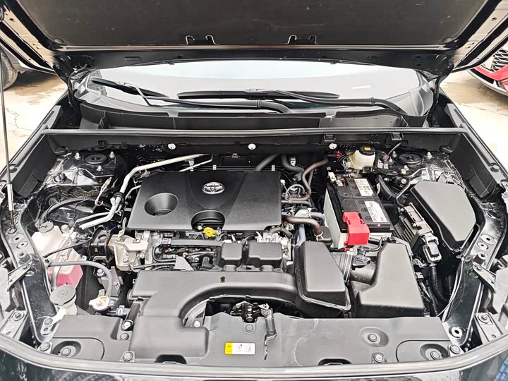 Фото 6 - Toyota Wildlander