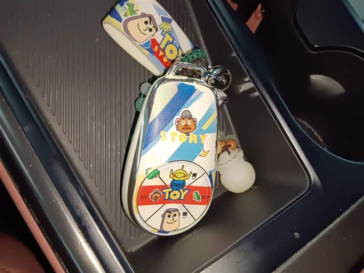 Фото 9 - Nio EC6