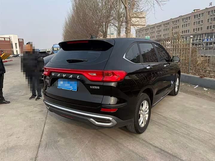 Фото 3 - Haval M6