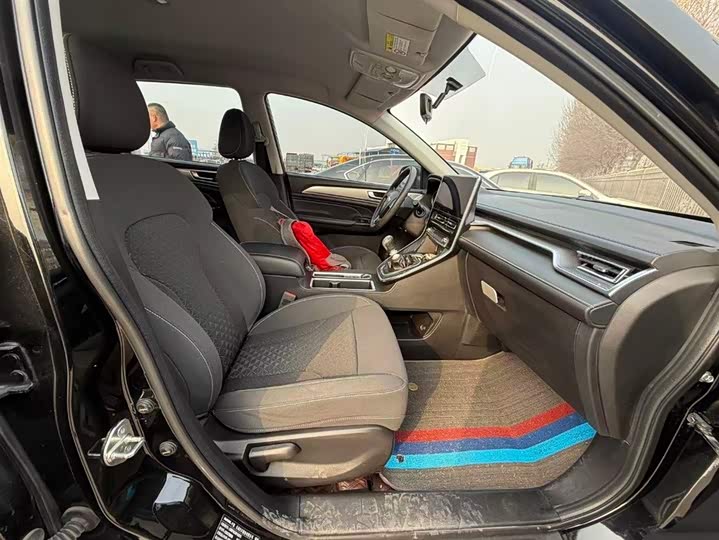 Фото 8 - Haval M6