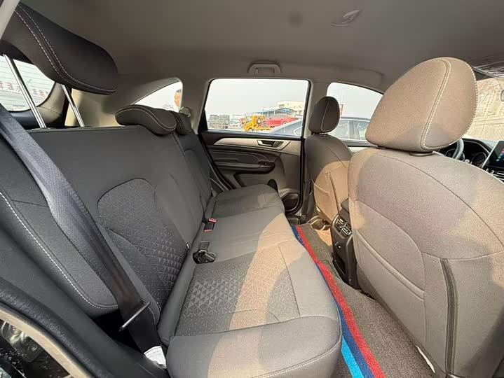 Фото 9 - Haval M6