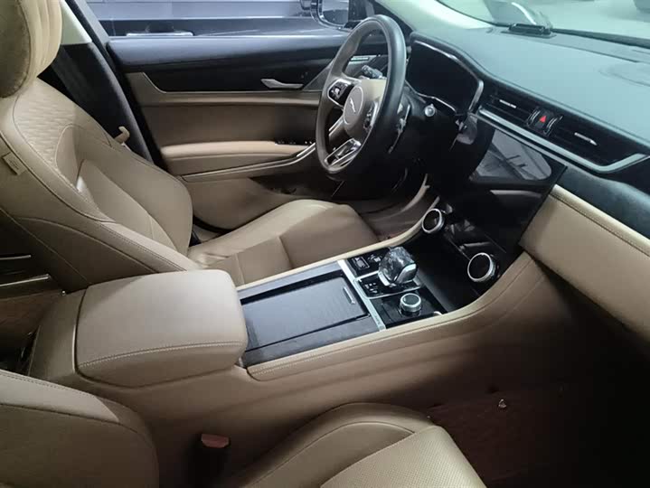 Фото 8 - Jaguar XF L
