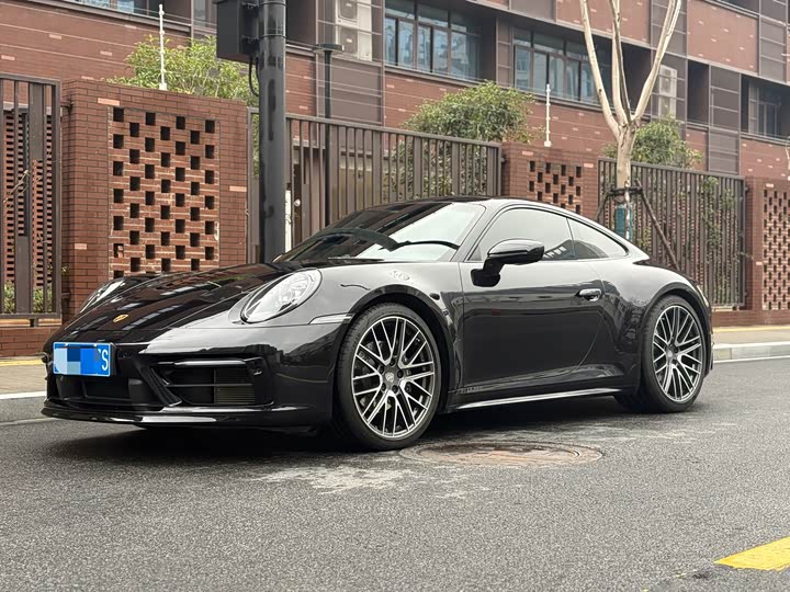 Фото 1 - Porsche 911