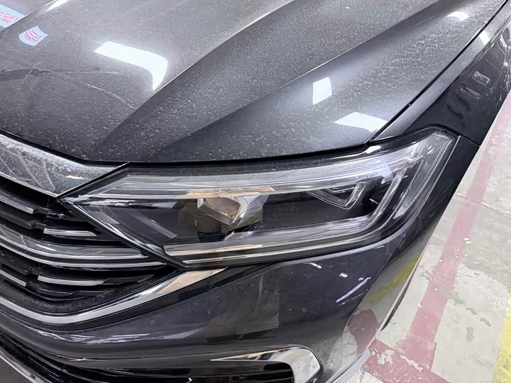 Фото 5 - Volkswagen Sagitar L