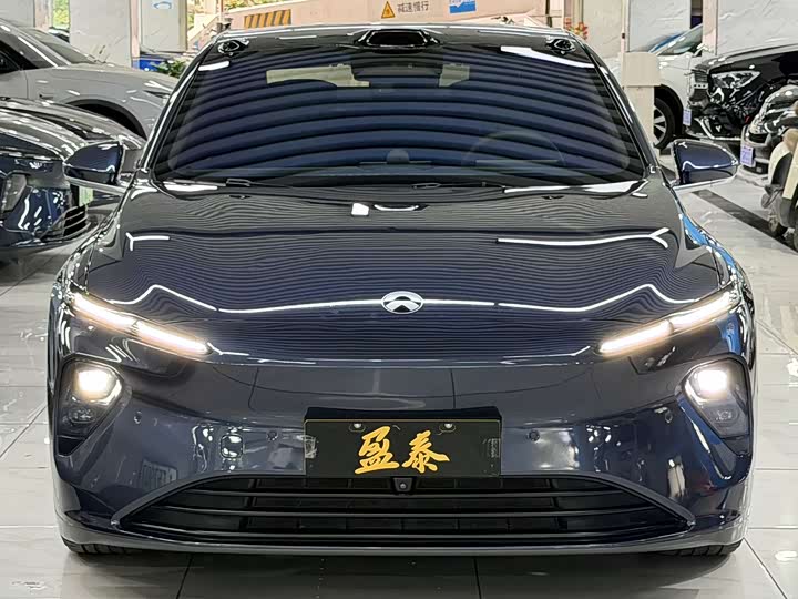 Фото 2 - Nio ET7