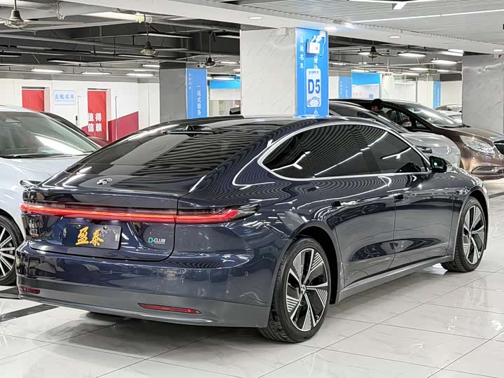 Фото 7 - Nio ET7