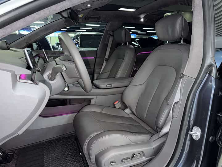 Фото 8 - Nio ET7