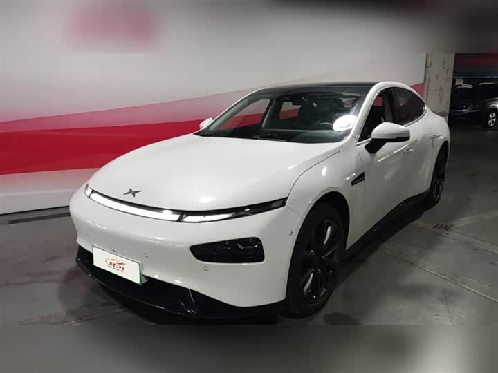 Фото 1 - XPeng P7