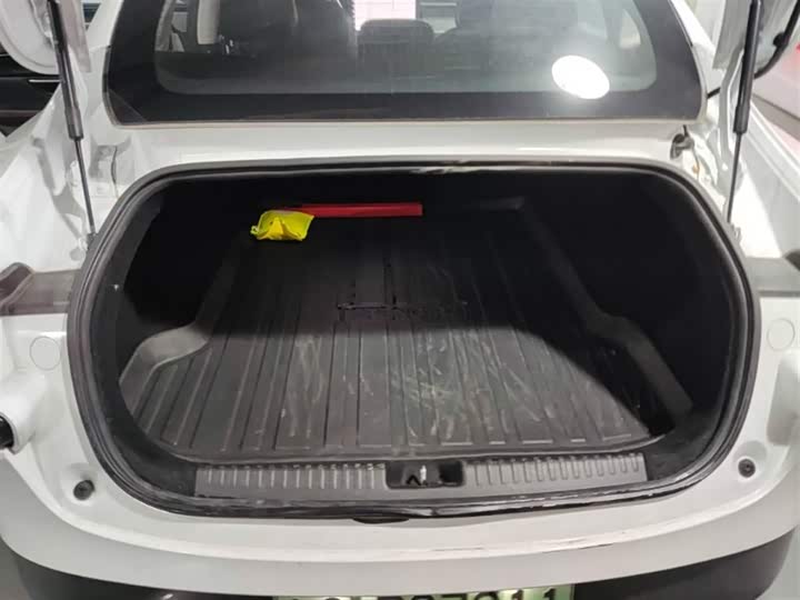 Фото 9 - XPeng P7