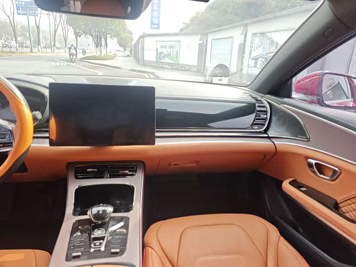 Фото 6 - BYD Han