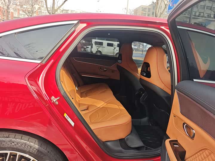 Фото 9 - BYD Han