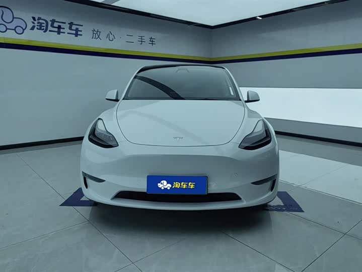 Фото 2 - Tesla Model Y