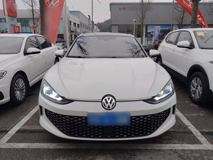 Фото 3 - Volkswagen Lamando L