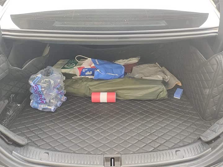 Фото 4 - Mercedes-Benz E-Class