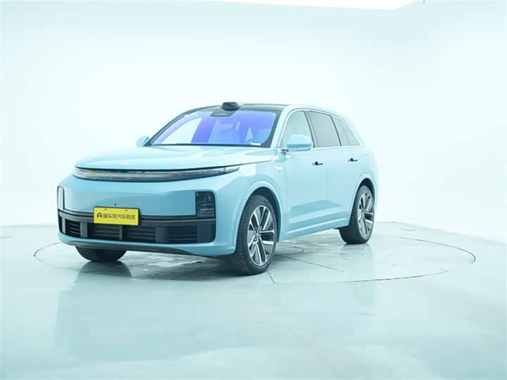 Фото 1 - LiXiang L7