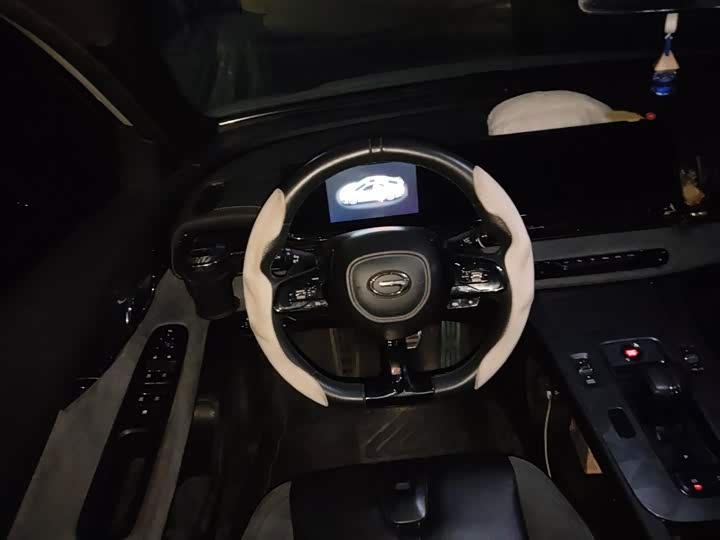 Фото 3 - GAC Trumpchi Empow R