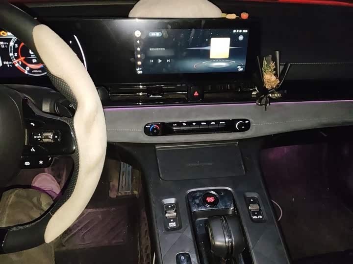 Фото 6 - GAC Trumpchi Empow R