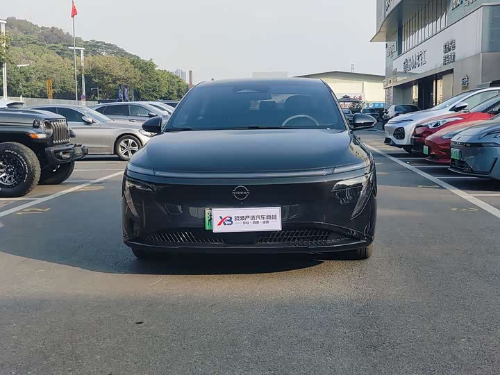 Фото 2 - Nissan N7