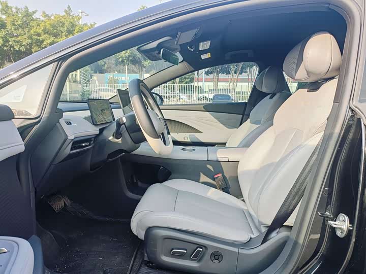 Фото 8 - Nissan N7