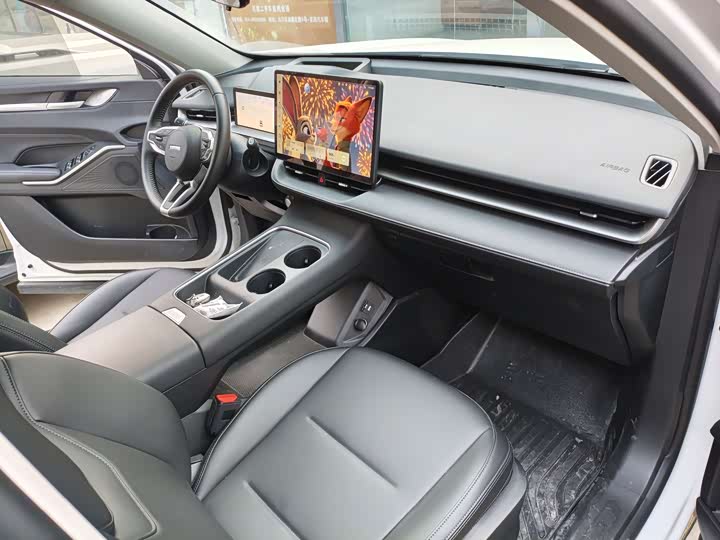 Фото 8 - Haval H6