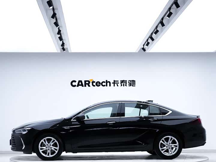 Фото 4 - Buick Regal