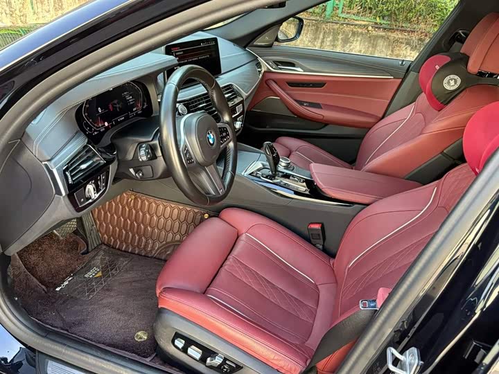 Фото 6 - BMW 5 Series