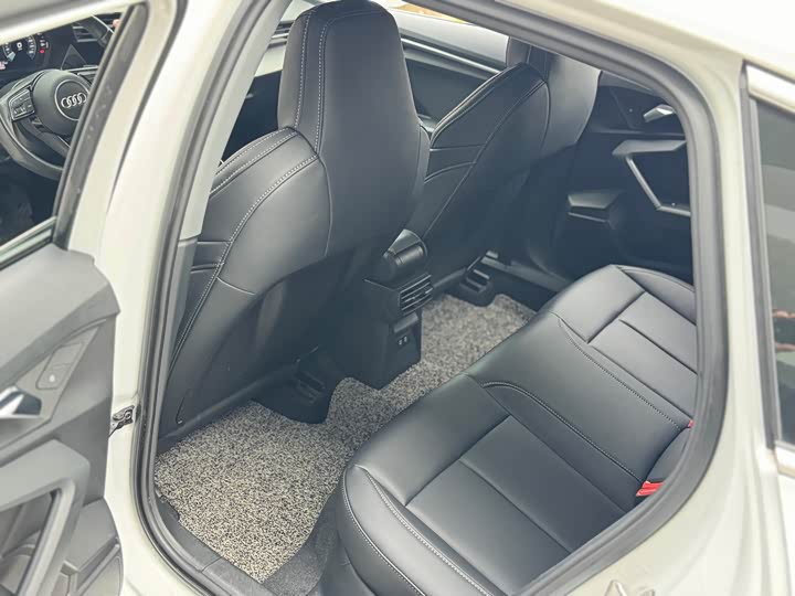 Фото 9 - Audi A3