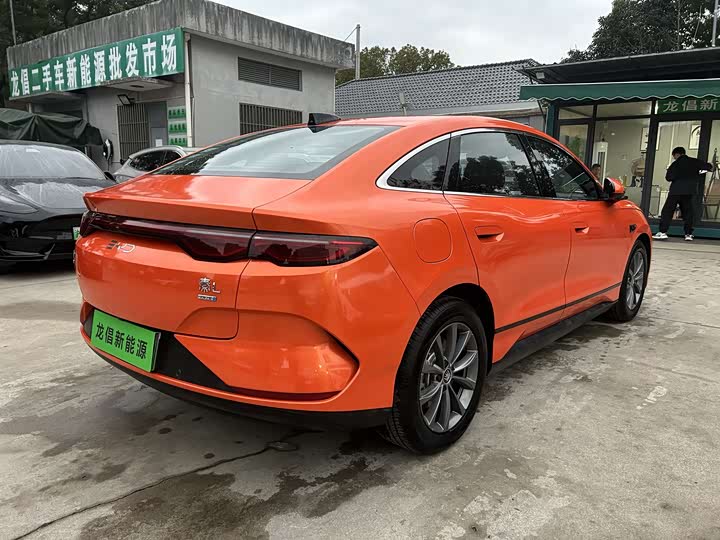 Фото 8 - BYD Qin L