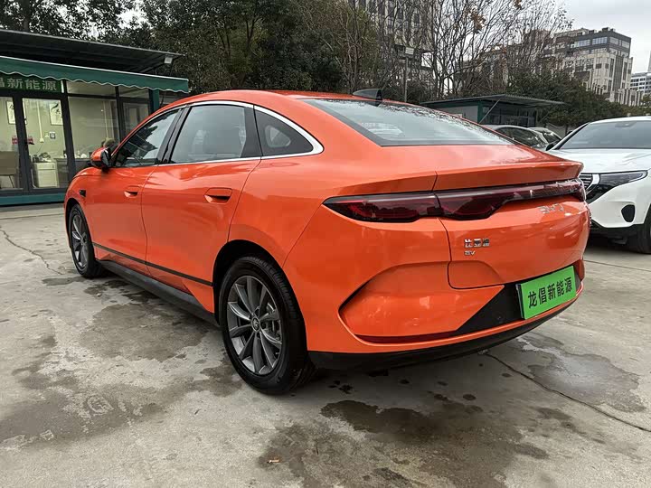 Фото 9 - BYD Qin L