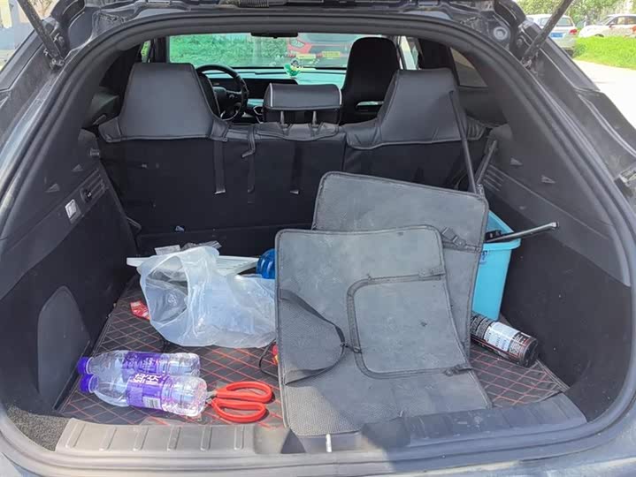 Фото 4 - Changan UNI-T