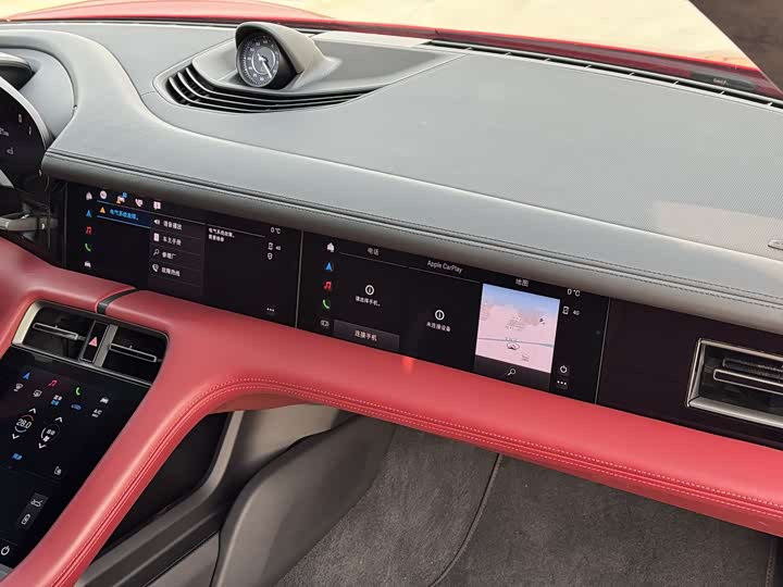 Фото 9 - Porsche Taycan