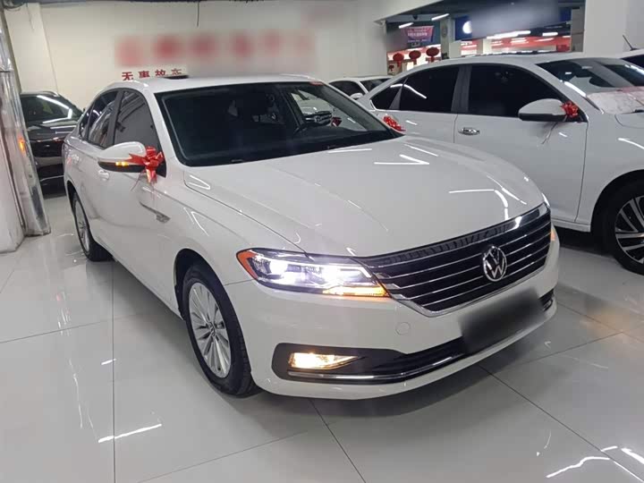 Фото 4 - Volkswagen Lavida