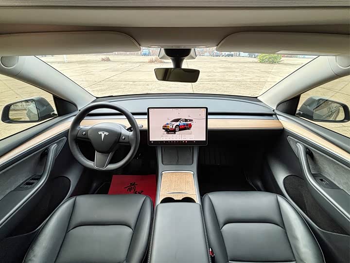 Фото 7 - Tesla Model Y