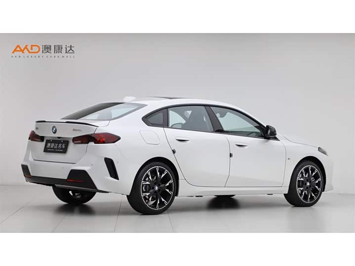 Фото 3 - BMW 2 Series